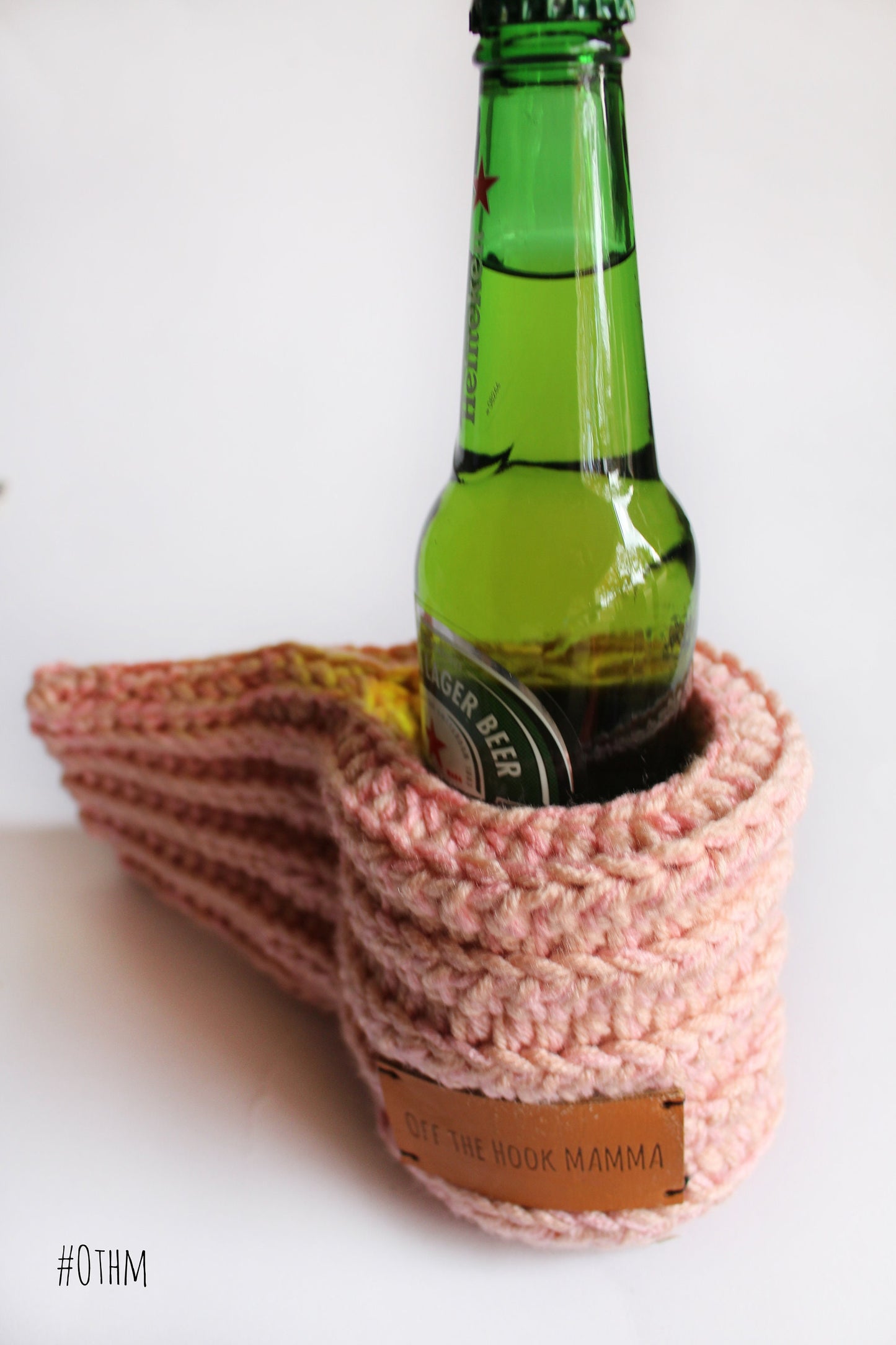 Crochet Pattern Beer mitten, Drink glove, Beer Buddy pattern. Beverage holder. Drink Minder. Includes bonus pattern. DIY gift.