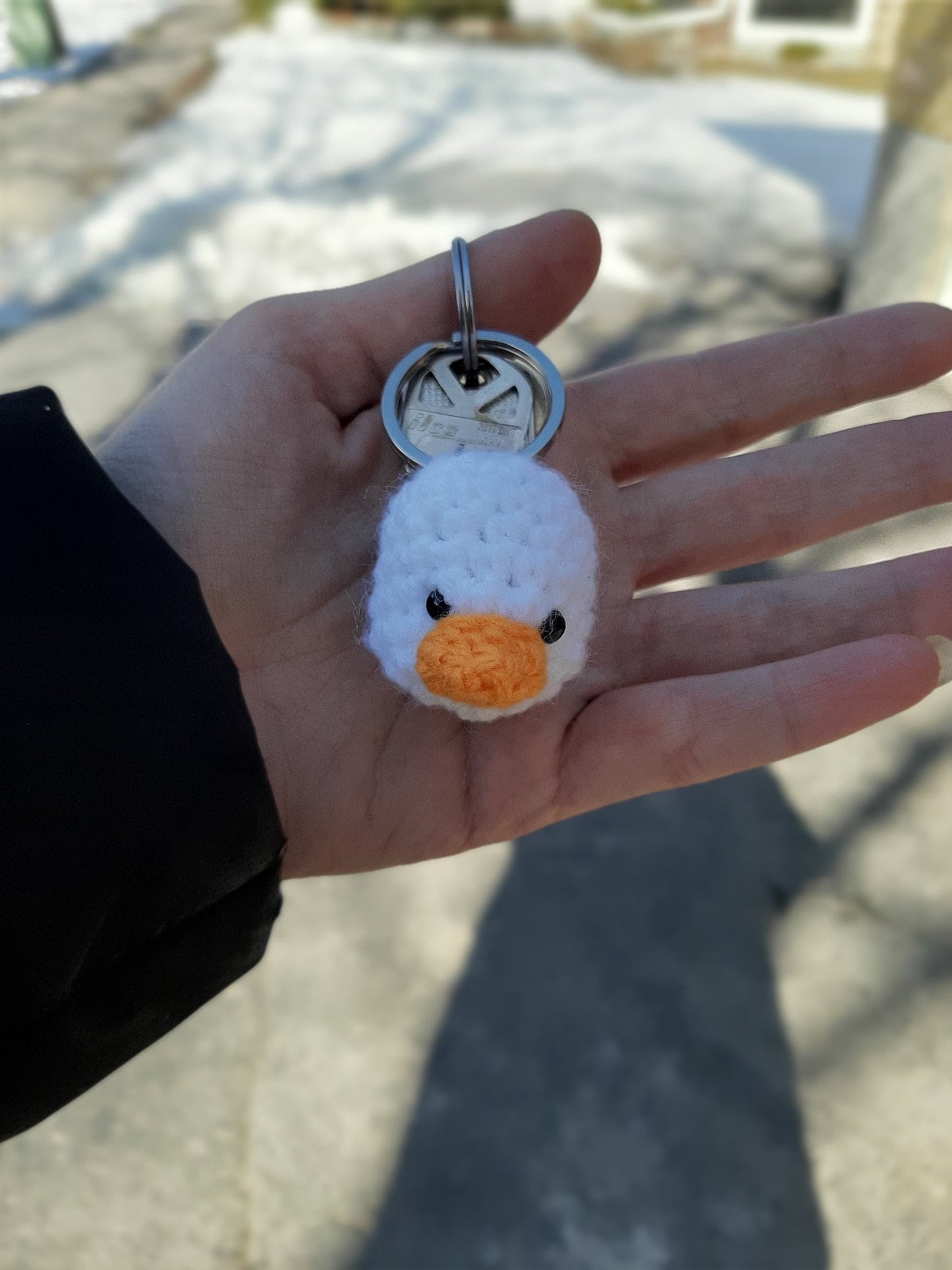 Darling Duck DIY Key Chain - NO SEW - Amigurumi Crochet Keychain Pattern and photo tutorial Duckling Head Kawaii Keychain Crochet Pattern