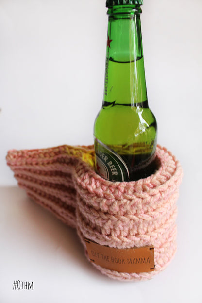 Crochet Pattern Beer mitten, Drink glove, Beer Buddy pattern. Beverage holder. Drink Minder. Includes bonus pattern. DIY gift.