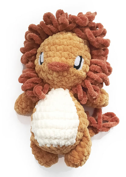 Lenard Lion Plush Amigurumi, Cuddly Chenille Characters. Posh yarn Crochet Pattern