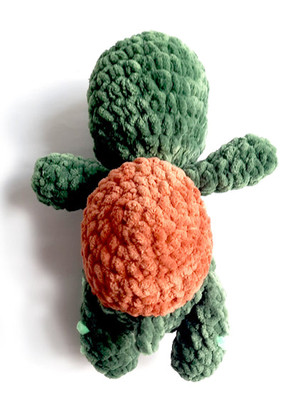 Fin Turtle Plush Amigurumi, Cuddly Chenille Characters. Posh yarn Crochet Pattern